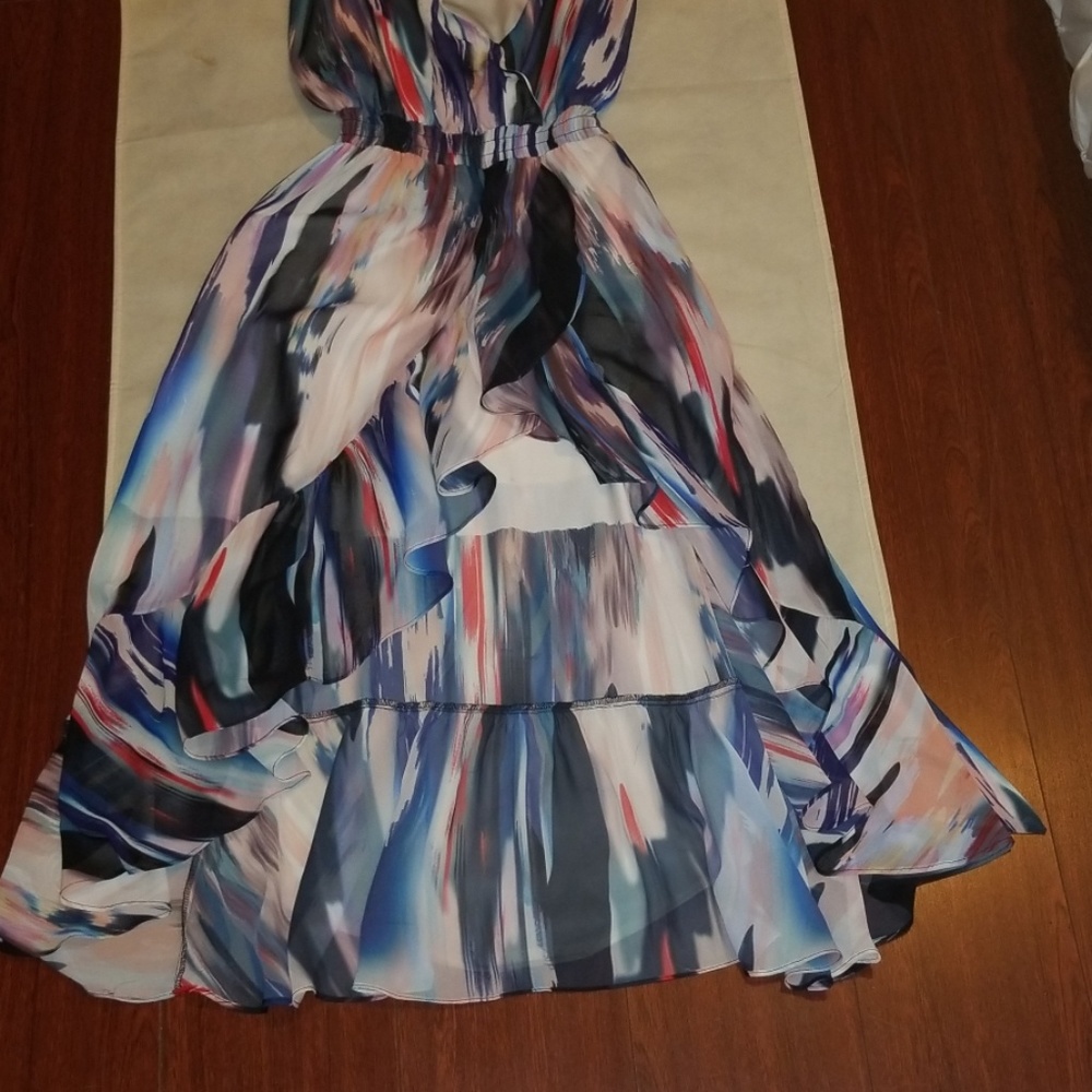 DRESS - Picture 2 of 3